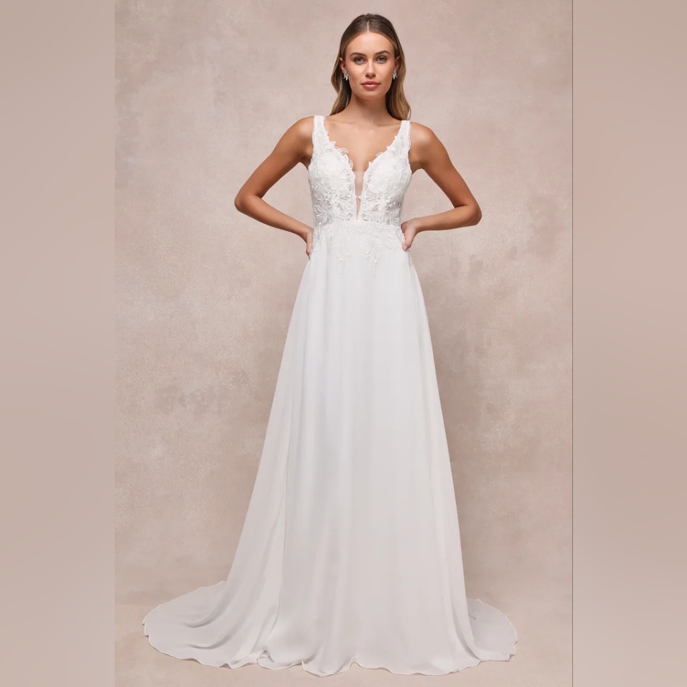 Elegant White Lace Women's Wedding Dress